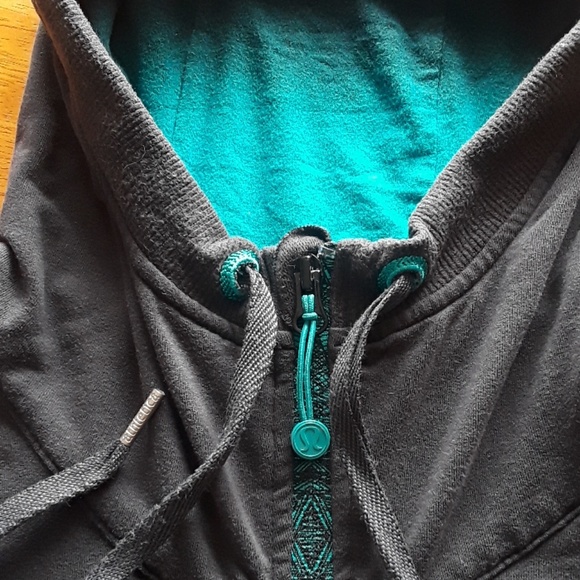 Lululemon dark gray scuba hoodie size 4 - Picture 4 of 7